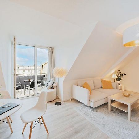 Bliss Place - Serviced Apartment - Arbeitsplatz, Zentral, Kueche, Waschmaschine, Smarttv Magdeburg Kültér fotó