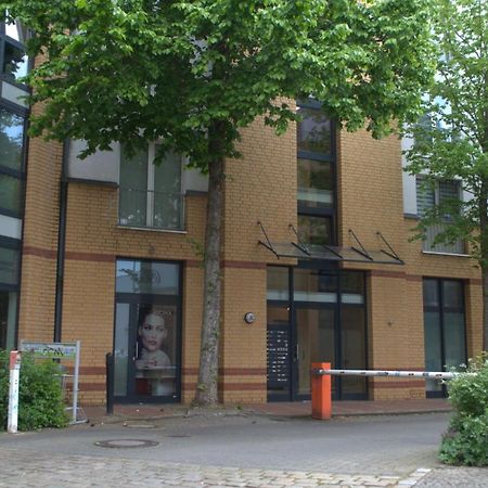Bliss Place - Serviced Apartment - Arbeitsplatz, Zentral, Kueche, Waschmaschine, Smarttv Magdeburg Kültér fotó