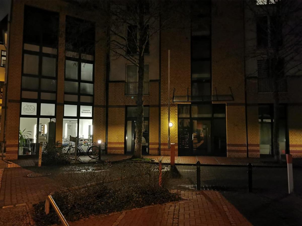 Bliss Place - Serviced Apartment - Arbeitsplatz, Zentral, Kueche, Waschmaschine, Smarttv Magdeburg Kültér fotó