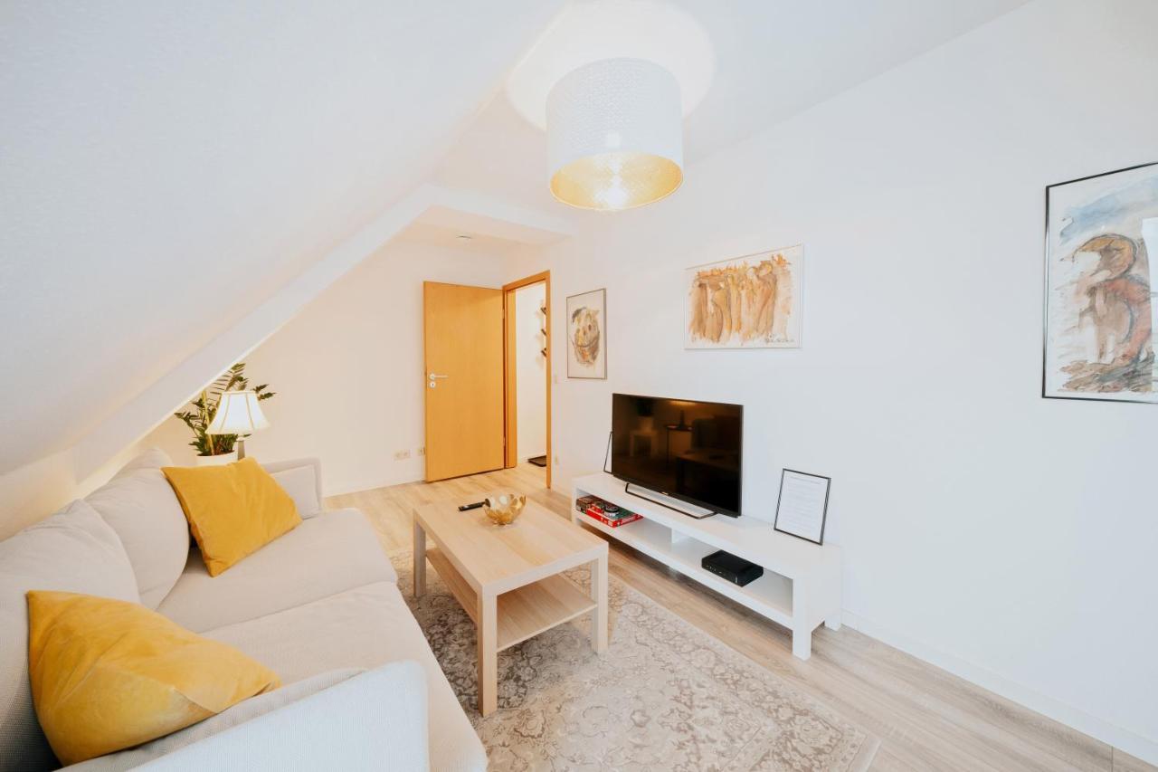 Bliss Place - Serviced Apartment - Arbeitsplatz, Zentral, Kueche, Waschmaschine, Smarttv Magdeburg Kültér fotó