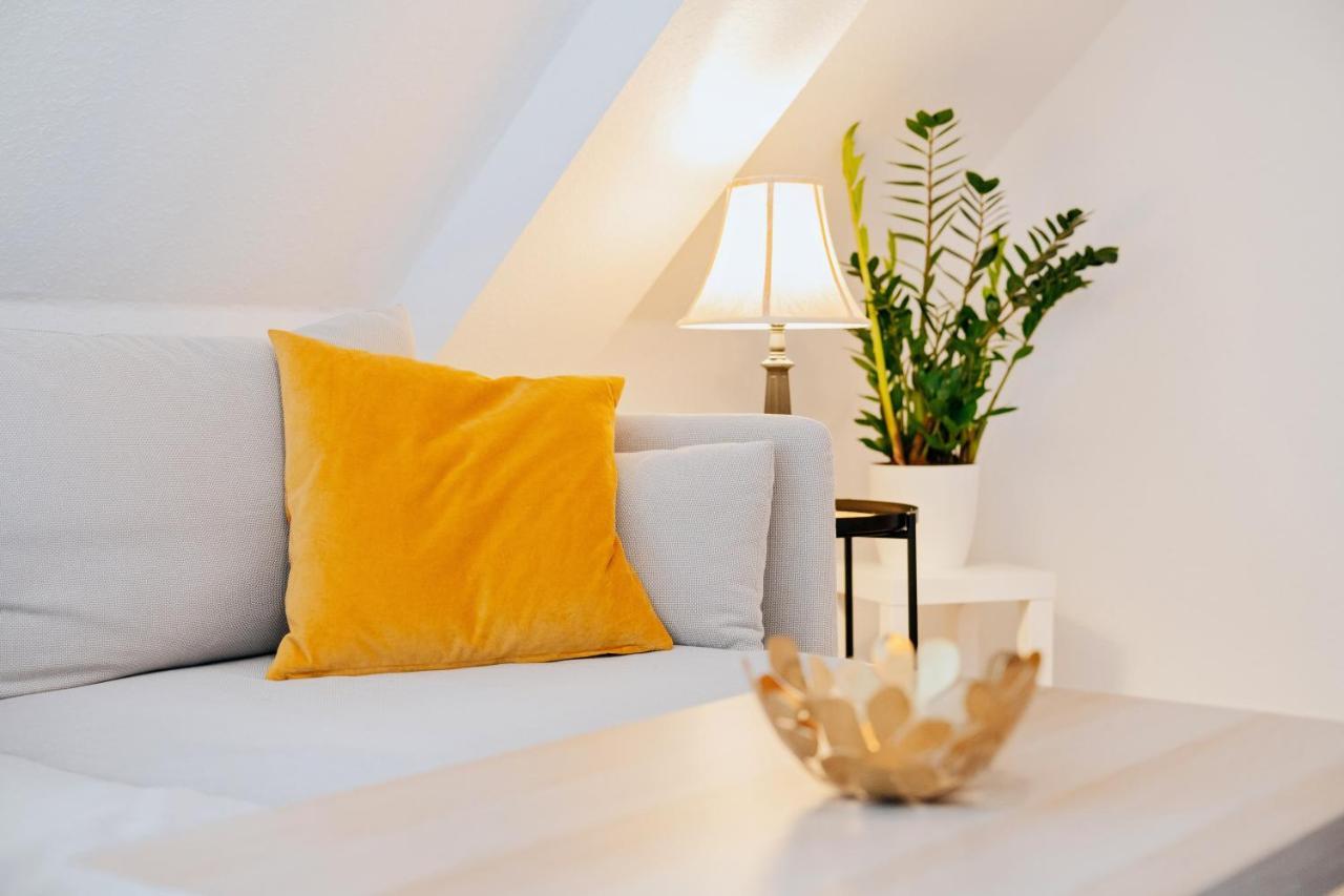 Bliss Place - Serviced Apartment - Arbeitsplatz, Zentral, Kueche, Waschmaschine, Smarttv Magdeburg Kültér fotó